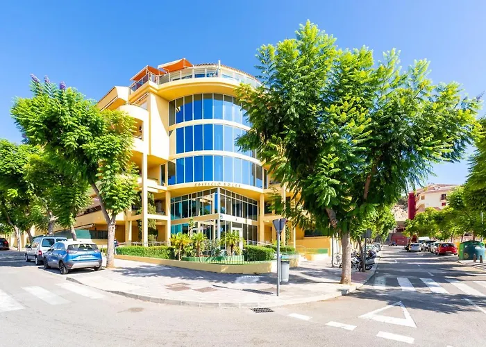 Edificio Soler * 푸엔히롤라